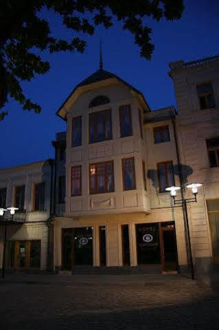 Отель Old Town Кутаиси